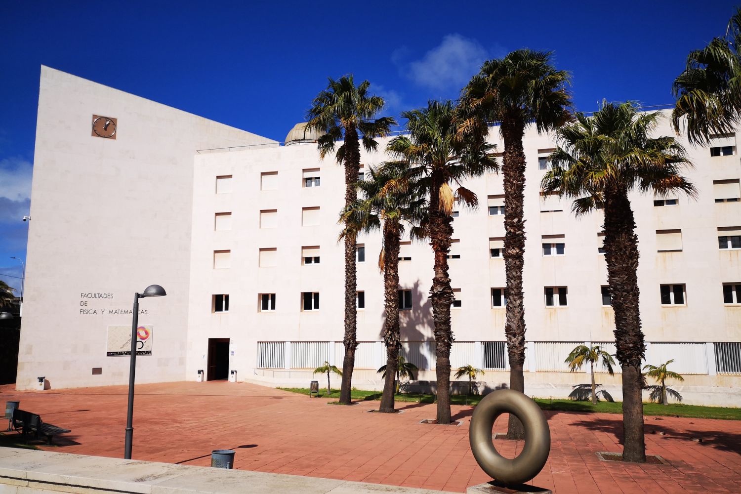 Universidad de la Laguna Mathmatics Bldg